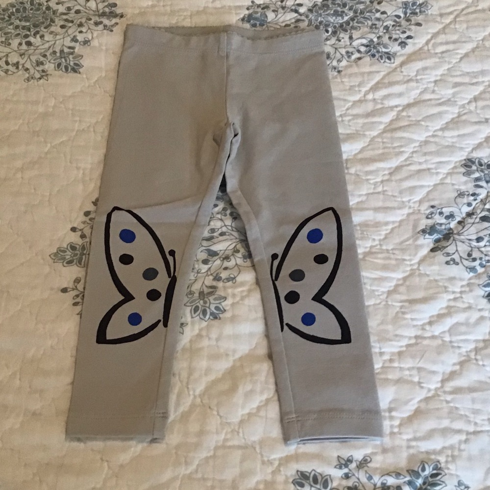 🎉HP🎉Butterfly Leggings